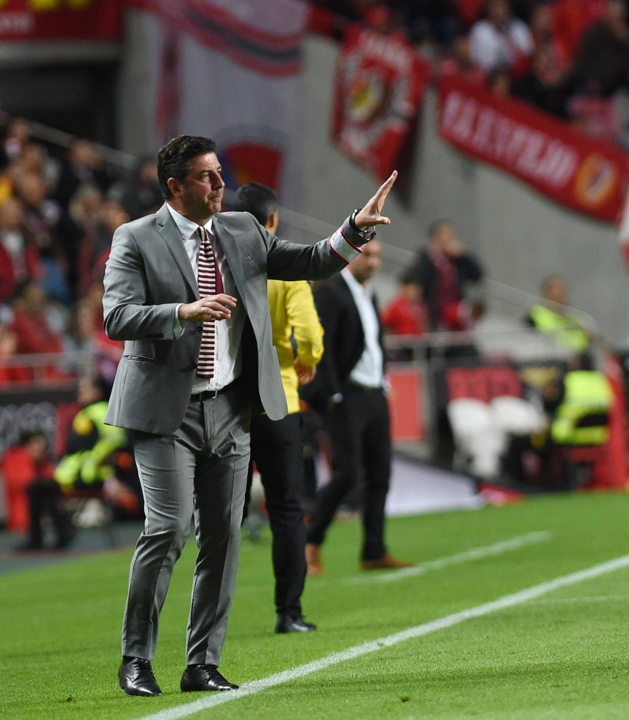 魔鬼赛程+伤病潮！阿莫林如何带队闯过这3场生死战？